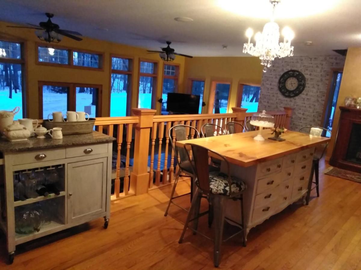 Bed And Breakfast Suite At The Wooded Retreat Pine City Номер фото